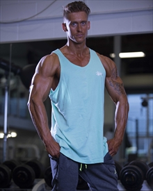 Luke Thompson